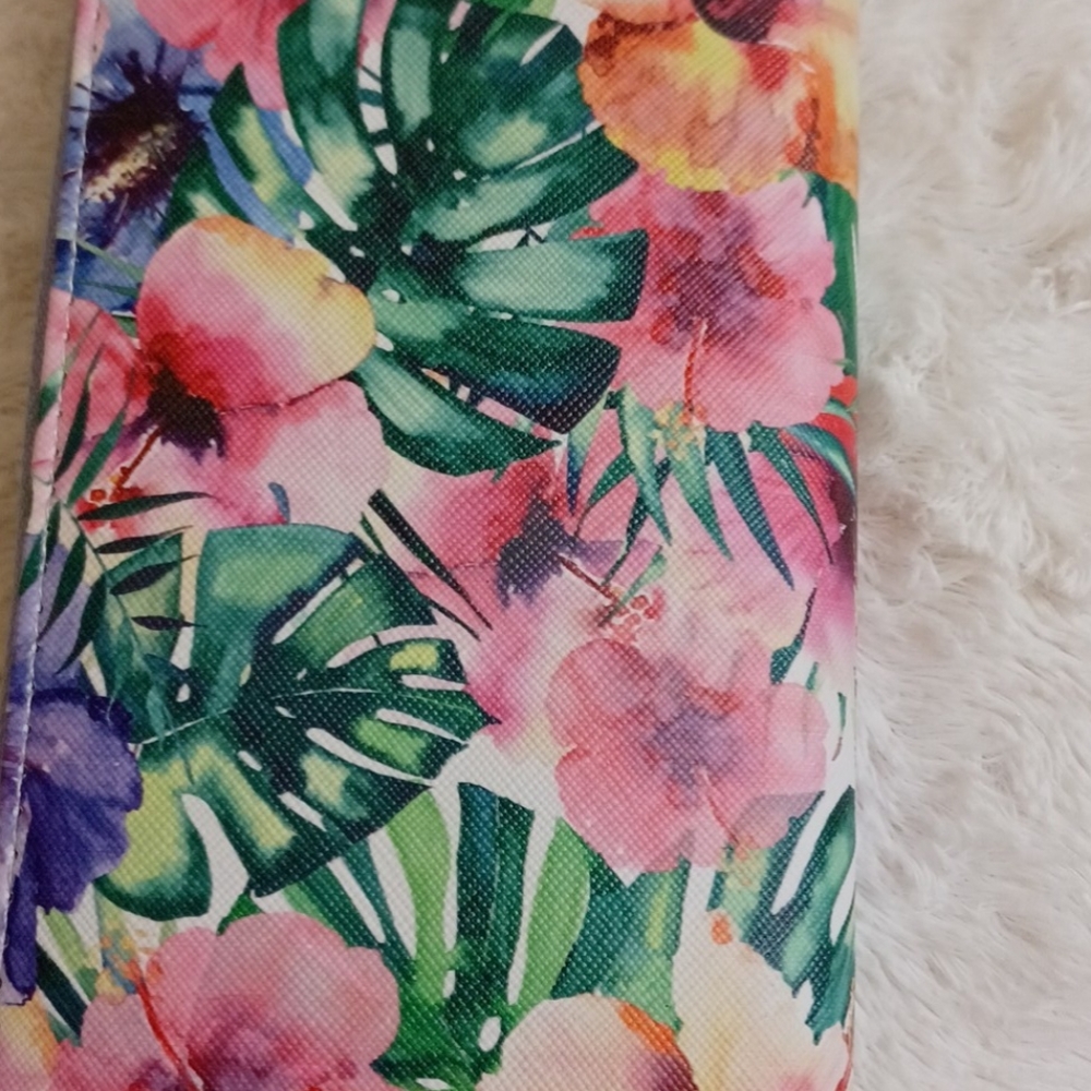 Wallet - Picture 2 of 3